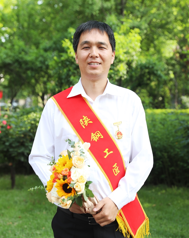 真抓實干  堅守創新初心 務實篤行  譜寫工匠華章
