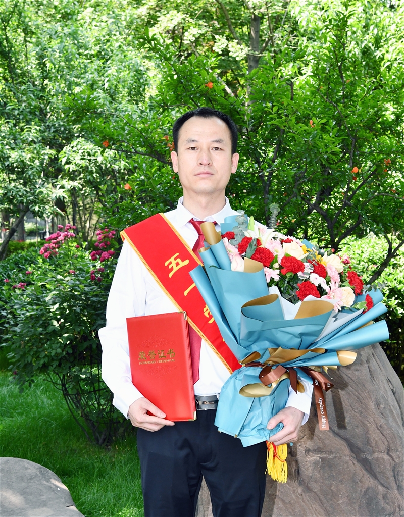 以實干出業績 用創新助生產